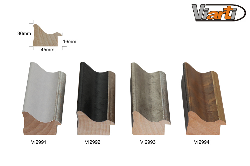 Wooden moulding 82/83
